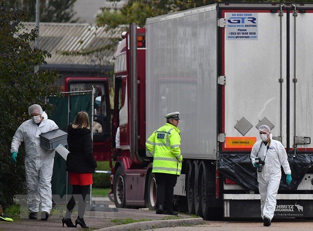 Mở lại phiên tòa xét xử 7 bị cáo liên quan vụ 39 nạn nhân tử vong trong container ở Anh