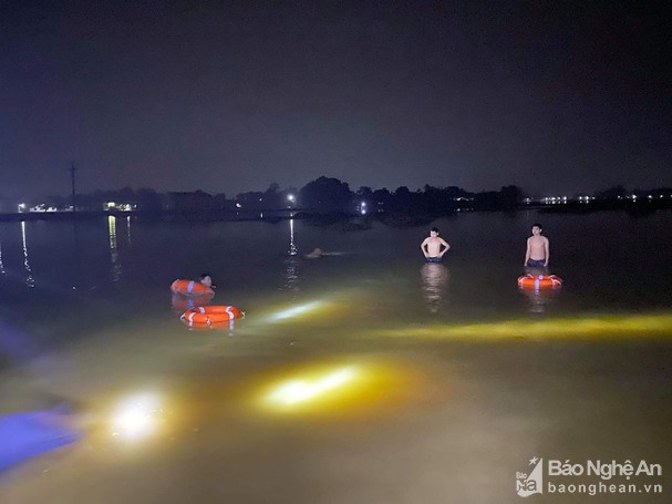 Nghệ An: Tìm thấy thi thể 2 bé gái đuối nước