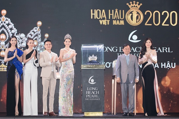 Hé lộ hình ảnh vương miện Hoa hậu Việt Nam 2020