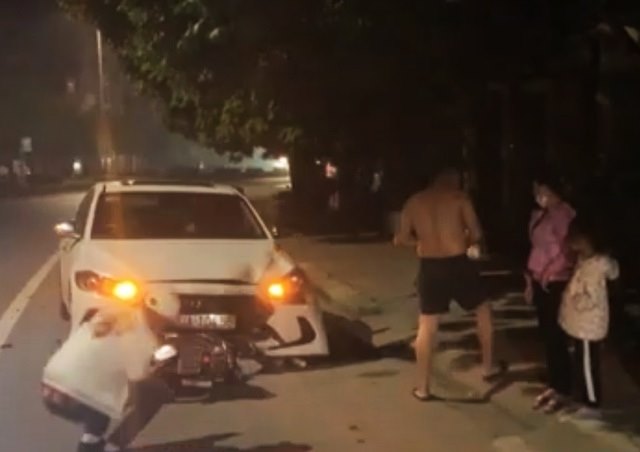 Thanh tra sở GTVT Hưng Yên lái ô tô ngược chiều gây tai nạn chết người