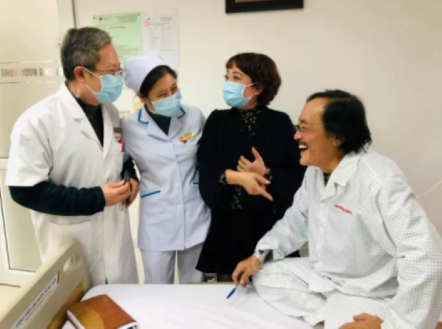 Nghệ sĩ Giang còi xác nhận bị ung thư họng giai đoạn 3