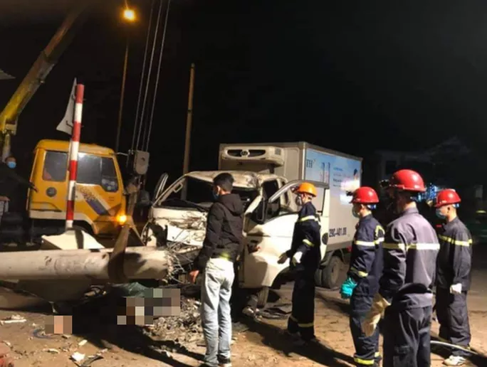 Nghệ An: Ô tô va chạm xe máy, 3 người tử vong thương tâm
