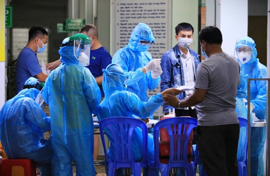 Thêm 2 ca nghi nhiễm COVID-19, là nhân viên sân bay Tân Sơn Nhất