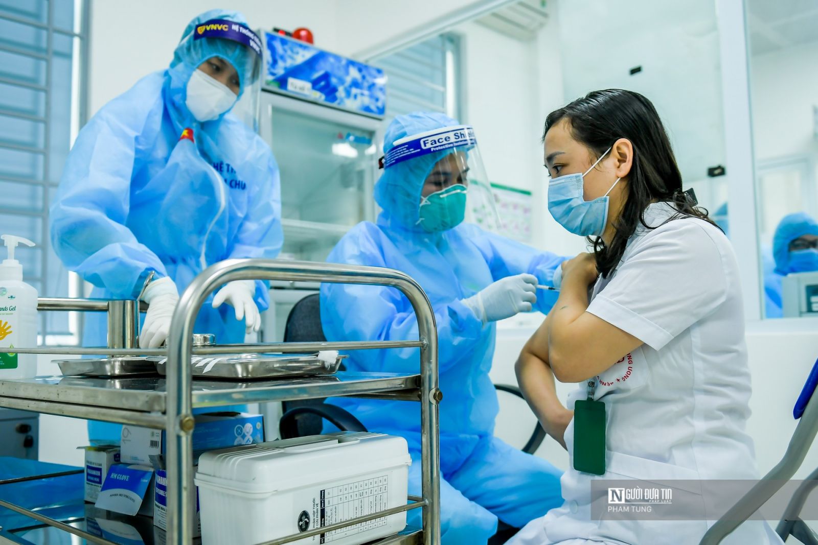 Việt Nam phê duyệt khẩn cấp sử dụng vắc-xin Sputnik V của Nga