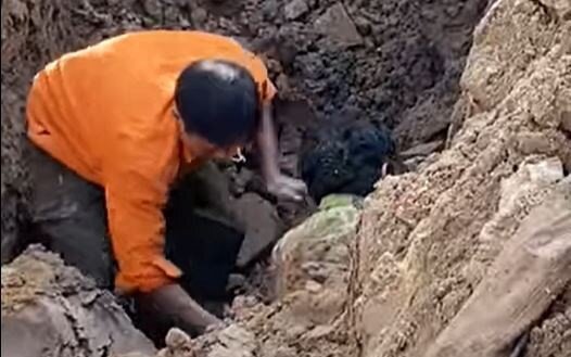 Sự thật về thông tin đào được người đàn ông dưới lòng đất ở Hà Nội