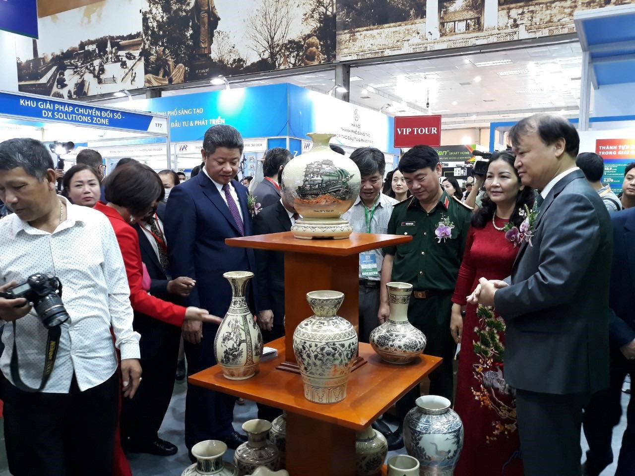 Hapro đổi mới phương thức xúc tiến thương mại tại Vietnam Expo 2021