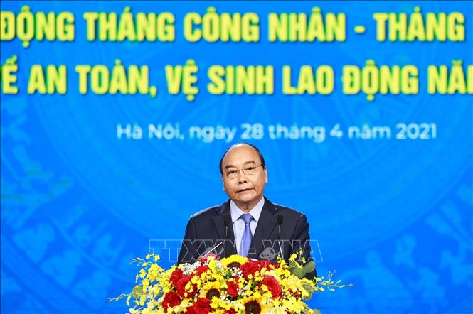 Chủ tịch nước Nguyễn Xuân Phúc dự Lễ kỷ niệm 135 năm Ngày Quốc tế Lao động