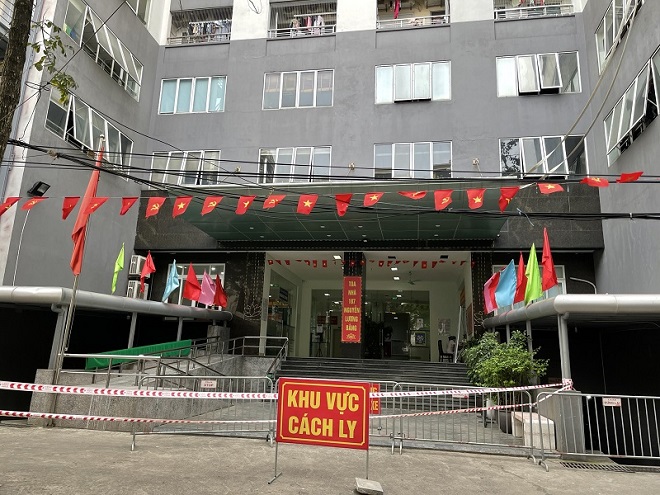 Hà Nội: Phong tỏa 3 tòa nhà liên quan đến các ca mắc mới COVID-19