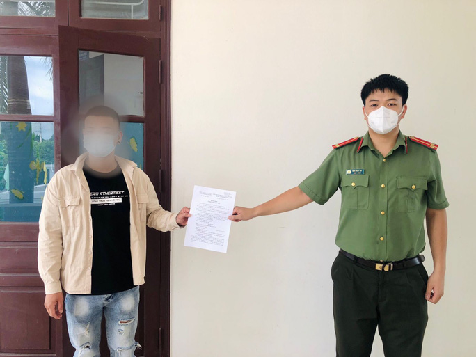 Bắc Giang: Chủ quán cắt tóc bị phạt 7,5 triệu đồng vì hoạt động chui
