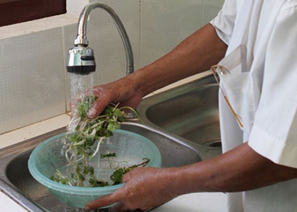 Hà Nội hỗ trợ tiền nước sinh hoạt 4 tháng cuối năm cho người dân