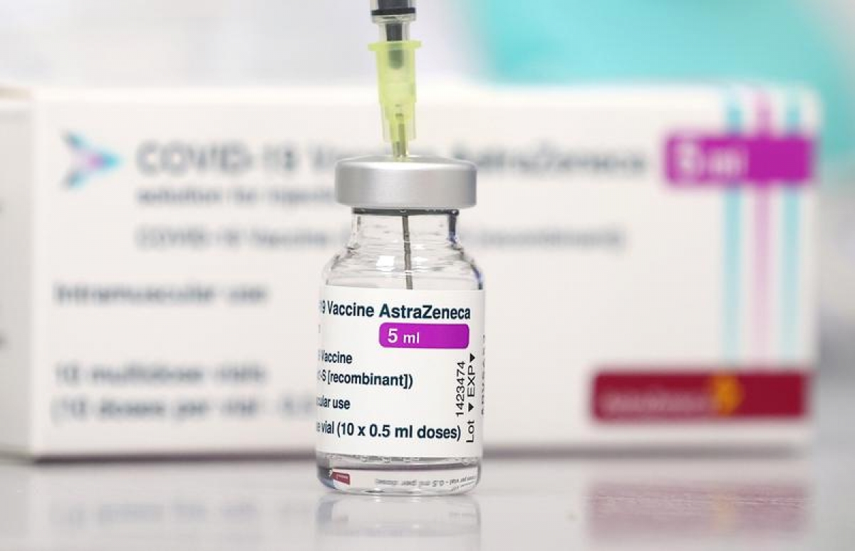 Thêm hơn 1,2 triệu liều vaccine COVID-19 của AstraZeneca về đến Việt Nam