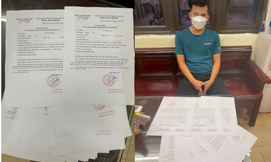 Hà Nội: Phát hiện nam thanh niên mang theo 18 giấy đi đường 'khống'