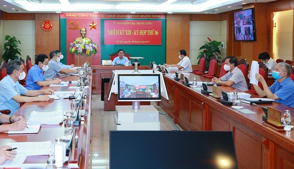 Kỷ luật lãnh đạo TAND Quảng Ninh vì giảm án sai quy định cho Phan Sào Nam