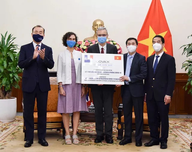 Việt Nam tiếp nhận thêm hơn 1,48 triệu liều vaccine COVID-19 AstraZeneca