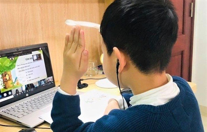 Sở GD&ĐT Hà Nội thông báo các trường tiếp tục học trực tuyến
