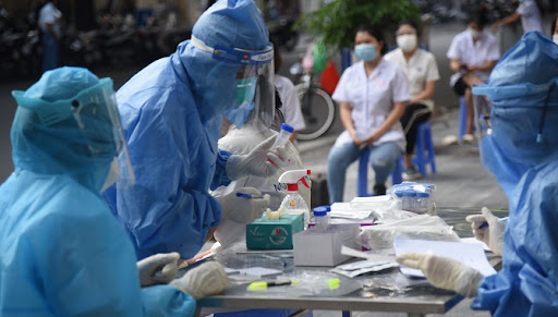 Hà Nội ghi nhận thêm 2 ca mắc COVID-19, là nhân viên Bệnh viện Việt Đức