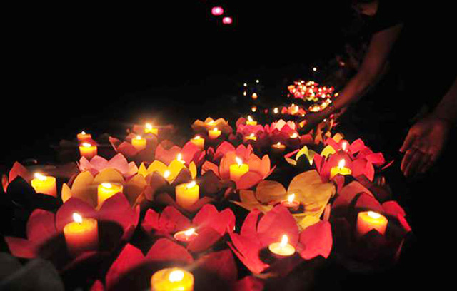 Hà Nội tổ chức Lễ tưởng niệm đồng bào tử vong vì COVID-19 tại công viên Thống Nhất