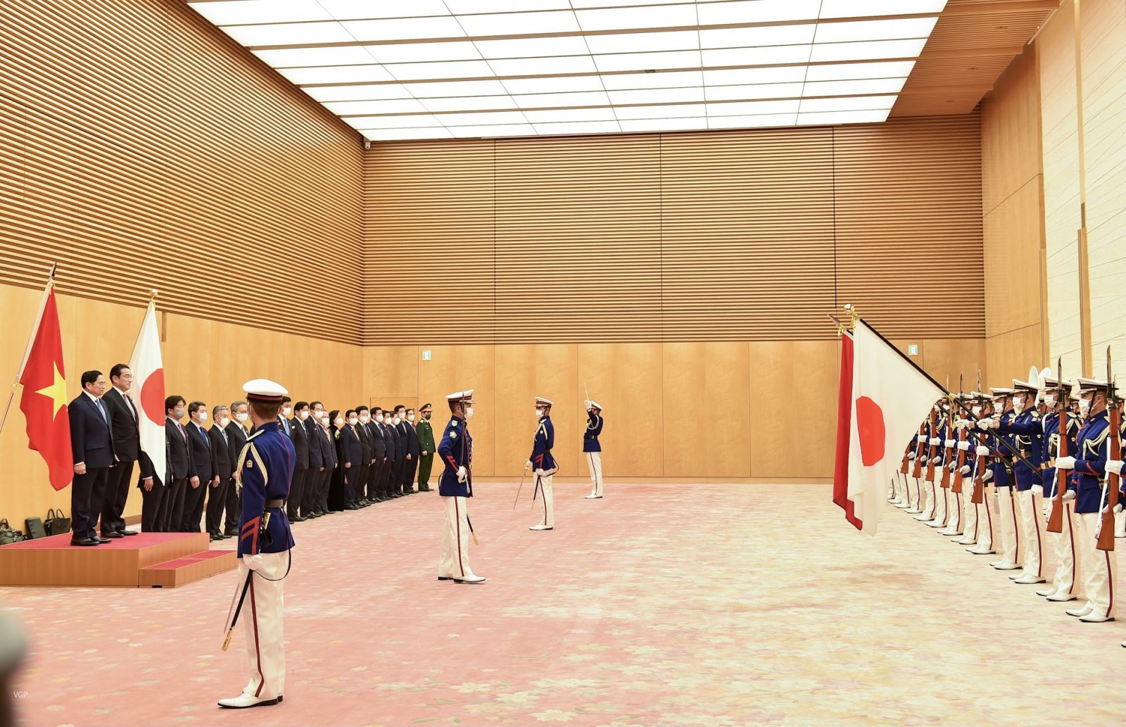 Lễ đón trọng thể Thủ tướng Phạm Minh Chính thăm chính thức Nhật Bản
