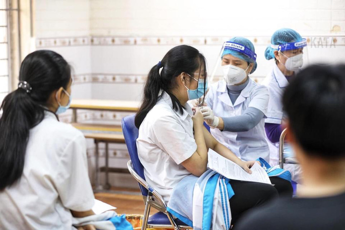 Bộ Y tế: Việt Nam đàm phán nguồn vaccine phòng COVID-19 tiêm cho trẻ 5-11 tuổi