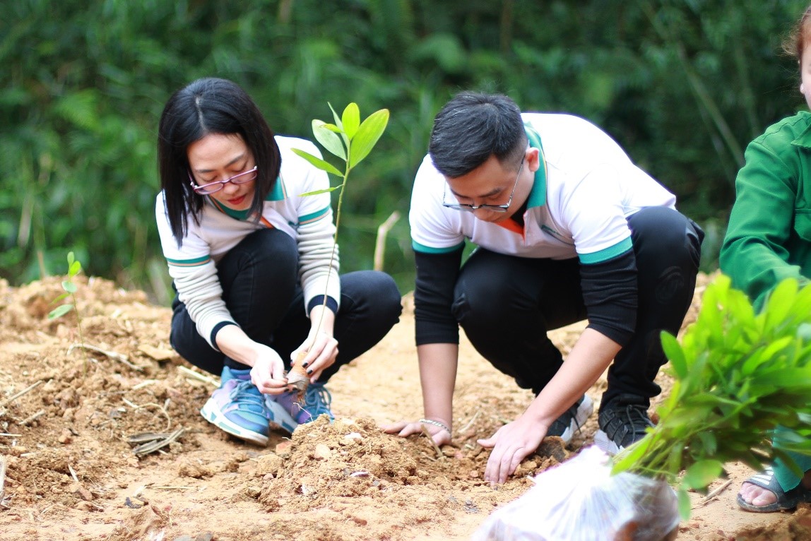 ABBANK khởi động chương trình Tết an bình năm thứ 13 - 'Gieo mầm xanh hy vọng'