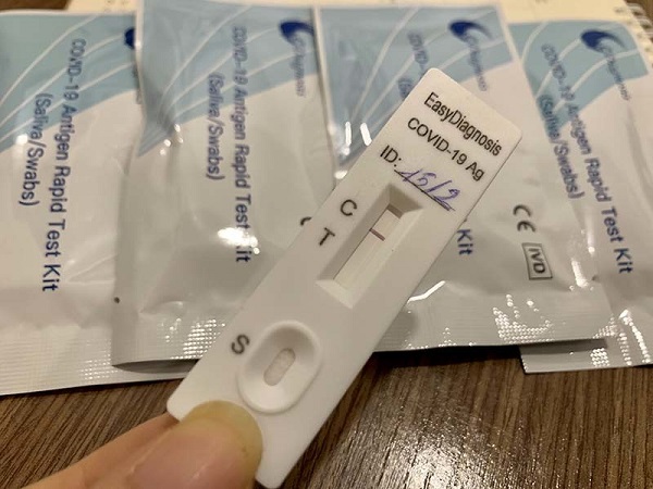 Bộ Y tế đưa ra giải pháp khắc phục tình trạng loạn giá kit test SARS-CoV-2