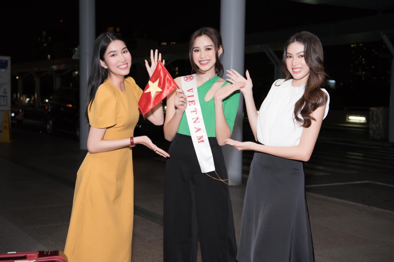Hoa hậu Đỗ Thị Hà đi thi chung kết Miss World tại Puerto Rico