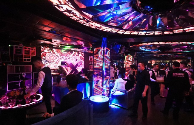 Hà Nội: Karaoke, quán bar, vũ trường hoạt động trở lại từ ngày 8/4