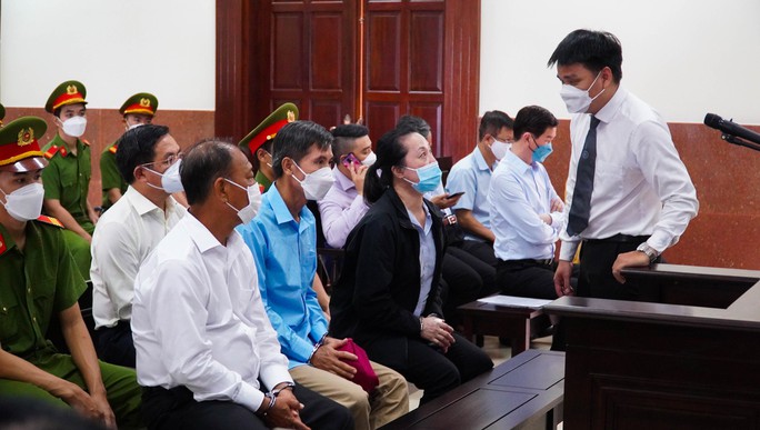 Nguyên Phó Chủ tịch UBND TP.HCM Trần Vĩnh Tuyến tiếp tục hầu tòa phúc thẩm