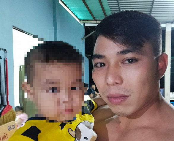Vụ bé trai 18 tháng tuổi tử vong ở Long An: Bắt tạm giam người tình của mẹ