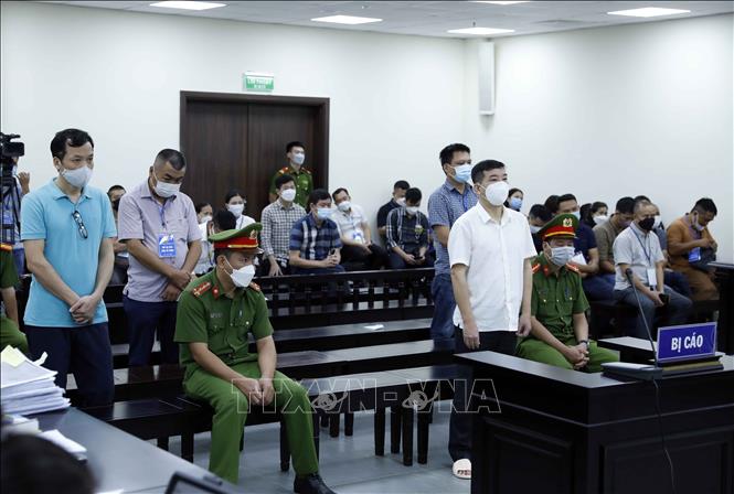 Cựu Đại tá Phùng Anh Lê bị đề nghị từ 9 - 10 năm tù về tội 'Nhận hối lộ'