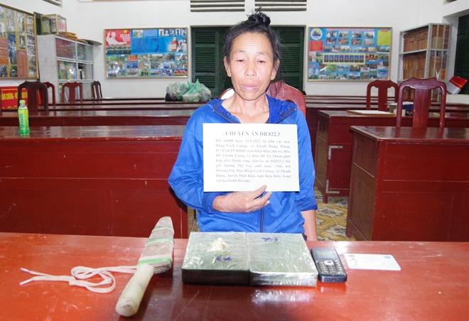 Điện Biên: Bắt 'nữ quái' vận chuyển 2 bánh heroin để lấy 10 triệu đồng
