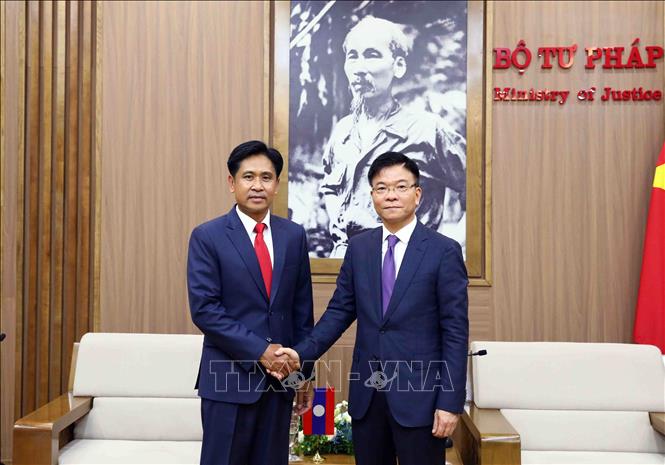Nâng cao hiệu quả hợp tác giữa hai Bộ Tư pháp Việt Nam - Lào