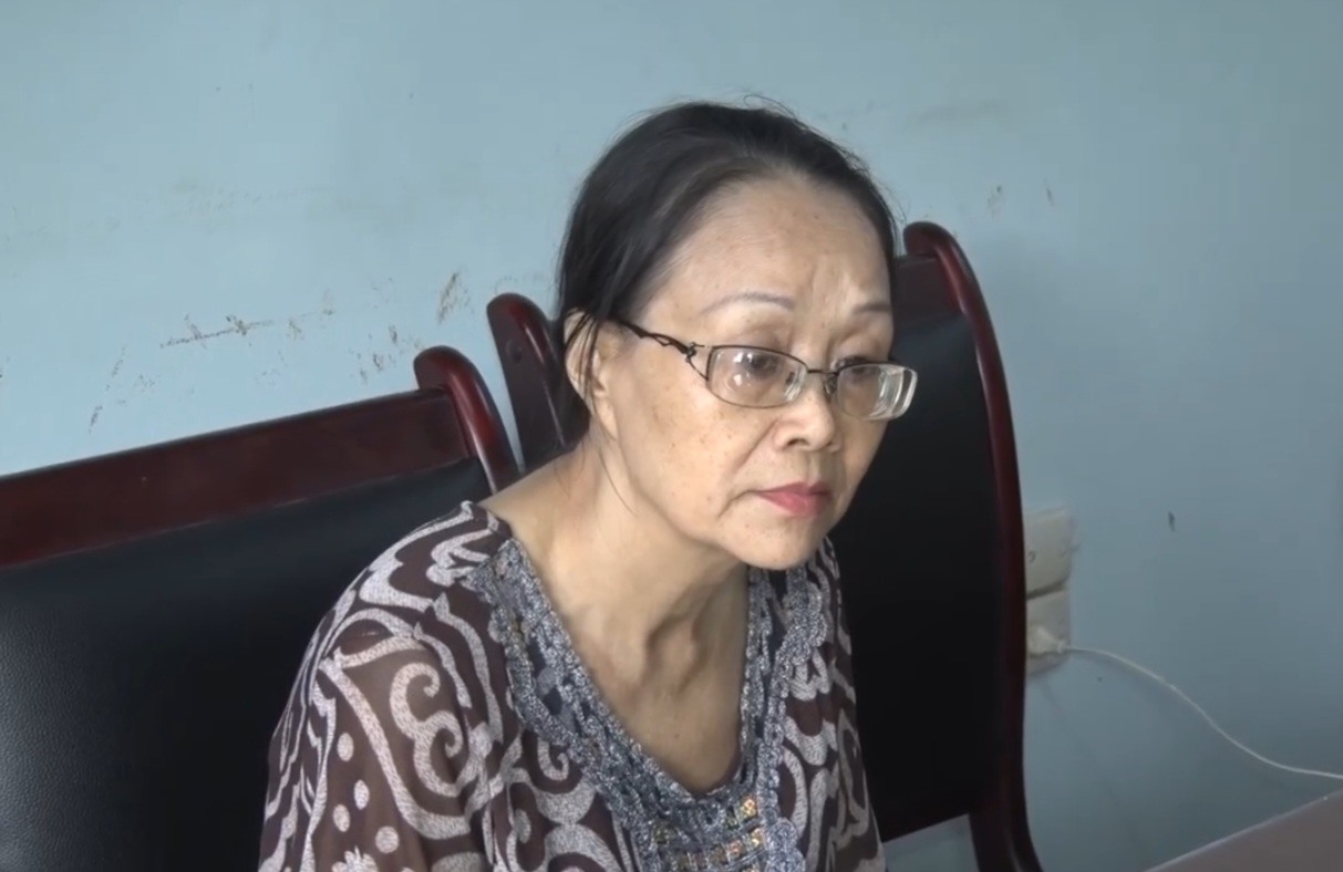 Hà Nam: Bắt giữ nữ quái tạt axit vào người tình sau 20 năm lẩn trốn