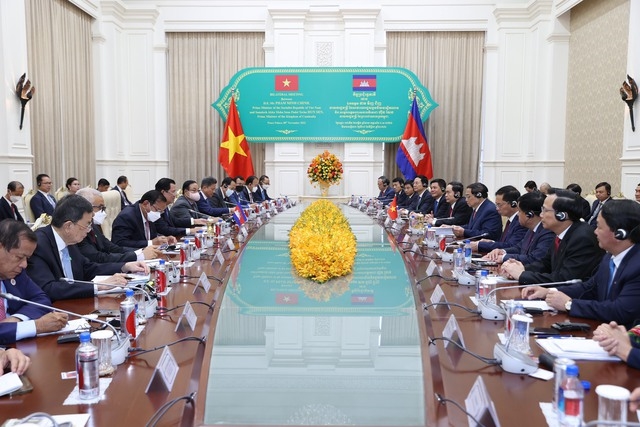 Việt Nam - Campuchia ký kết 11 văn kiện hợp tác