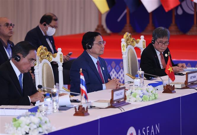 Thủ tướng dự Hội nghị cấp cao ASEAN với từng đối tác Nhật Bản, Hoa Kỳ, Canada