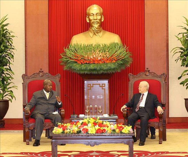 Tổng Bí thư Nguyễn Phú Trọng tiếp Tổng thống Uganda, Chủ tịch Đảng Phong trào Kháng chiến quốc gia