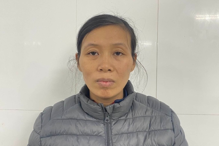 Hà Nội: Mẹ ruột dùng muôi múc canh đánh con trai 6 tuổi tử vong