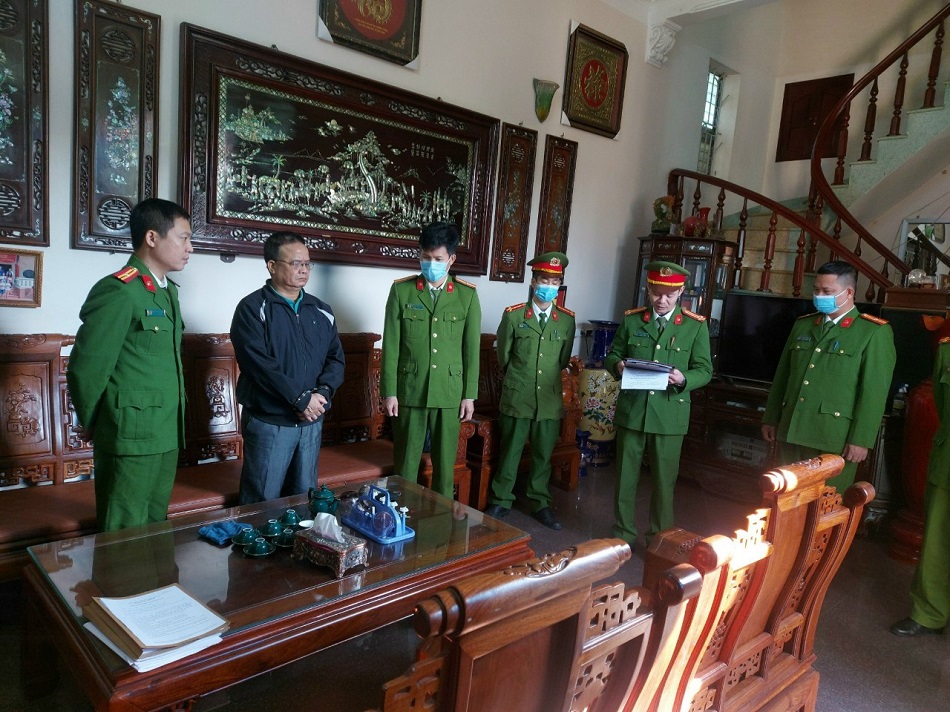 Bắc Giang: Thi hành Lệnh bắt tạm giam Giám đốc Công ty TNHH Kim Sơn