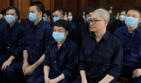 Đang tuyên án vụ Nguyễn Thái Luyện và đồng phạm lừa đảo