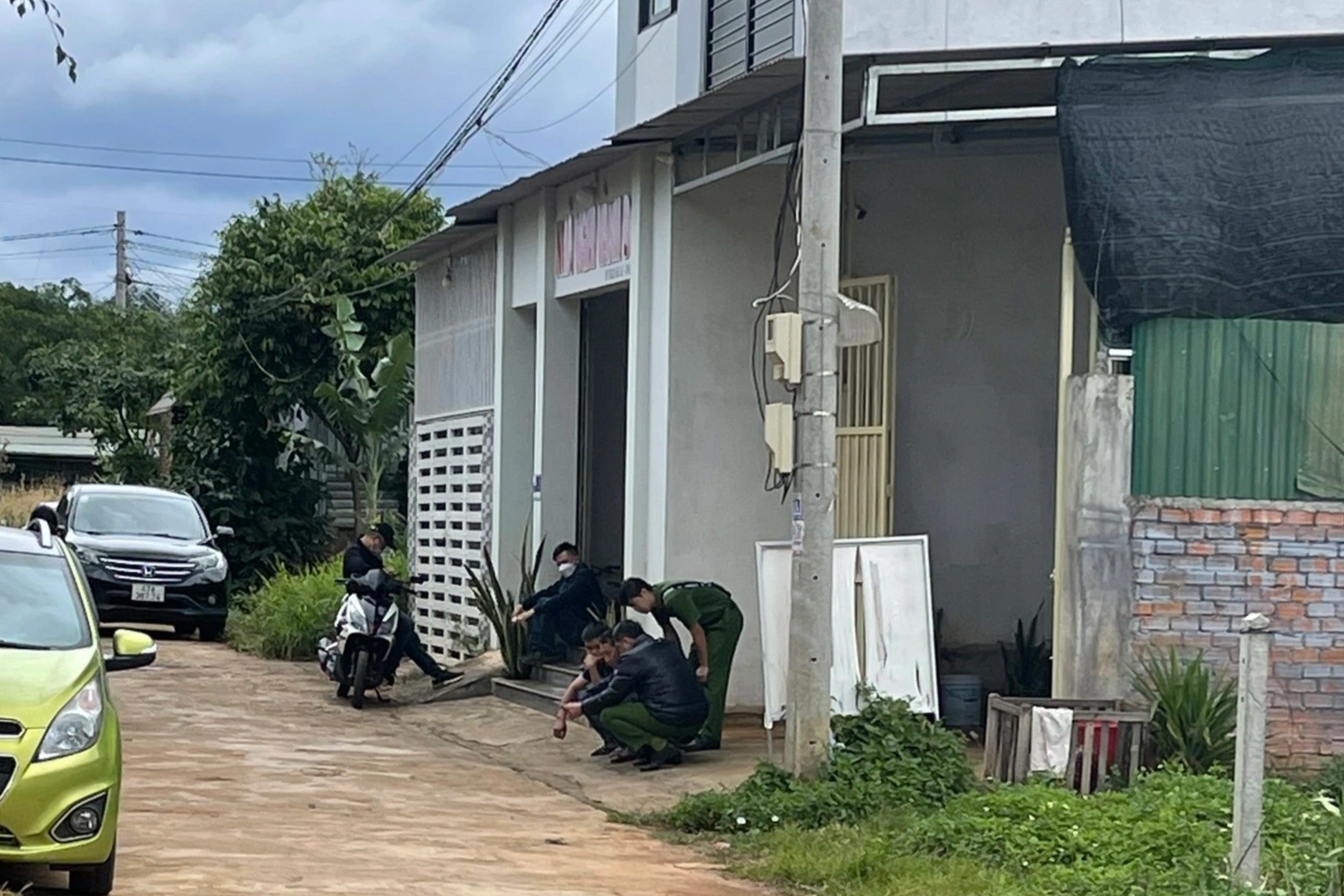 Nghi vấn cô gái bị sát hại trong nhà nghỉ ở Đắk Lắk