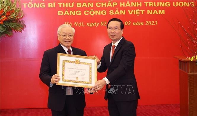 Phát biểu của Tổng Bí thư Nguyễn Phú Trọng tại Lễ nhận Huy hiệu 55 năm tuổi Đảng
