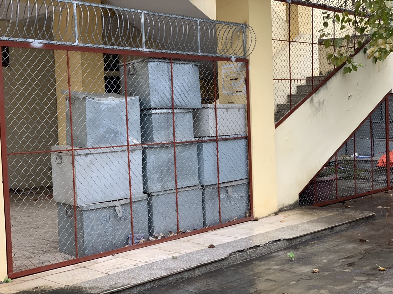 Thanh Hoá: Đình chỉ công tác nữ văn thư mang 60 thùng hồ sơ đi bán phế liệu