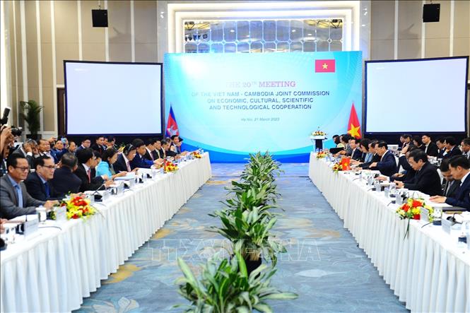 Tiếp tục duy trì trao đổi các cơ chế song phương giữa Việt Nam và Campuchia