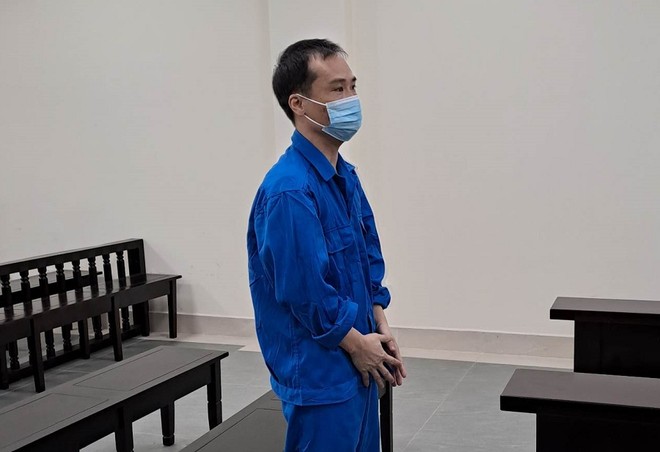 Hà Nội: Tông xe vào khách để trả thù, tài xế taxi lĩnh án 8 năm tù