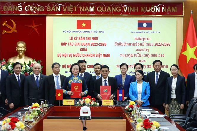 Thúc đẩy hợp tác trong lĩnh vực nội vụ giữa Việt Nam và Lào