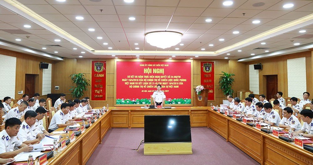Đảng ủy Cảnh sát biển sơ kết 5 năm thực hiện Nghị quyết 24 và Kết luận 31 của Bộ Chính trị
