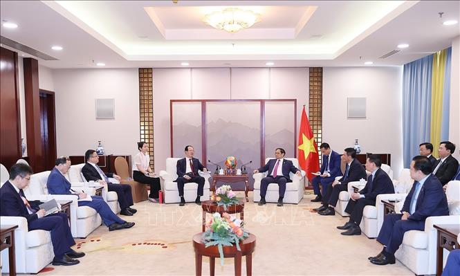 Thủ tướng Phạm Minh Chính tiếp lãnh đạo một số tập đoàn kinh tế hàng đầu Trung Quốc