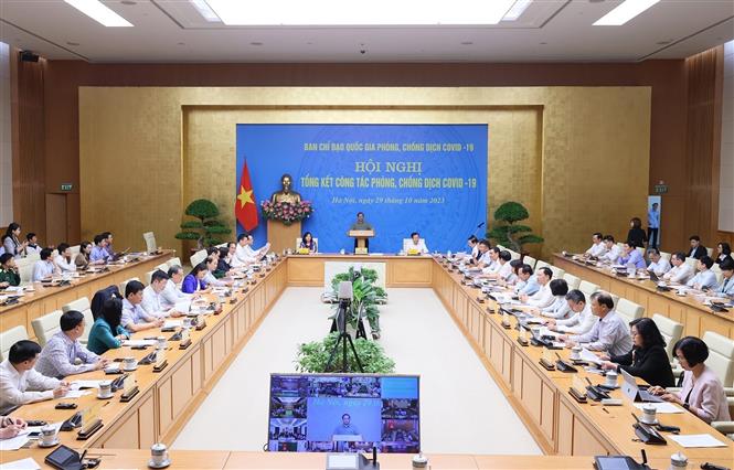 Thủ tướng Phạm Minh Chính chủ trì Hội nghị Tổng kết công tác phòng, chống dịch COVID-19