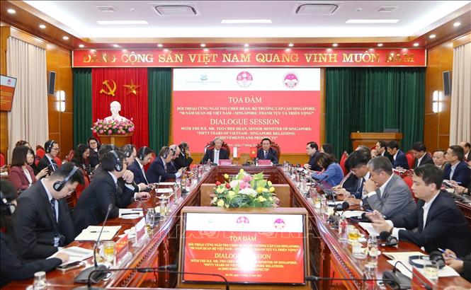 Tọa đàm đối thoại về thành tựu 50 năm quan hệ Việt Nam - Singapore