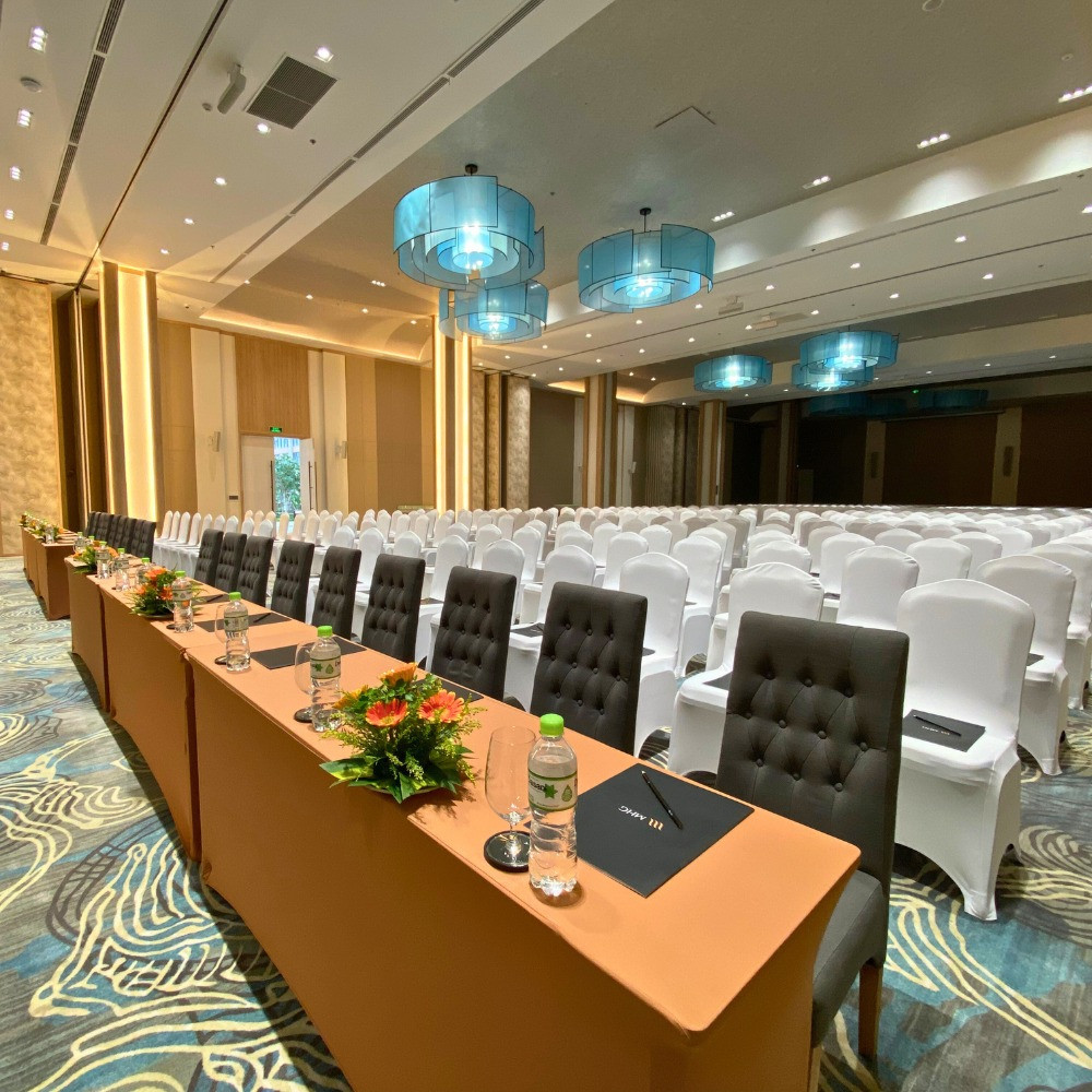 APEC Group gửi tặng 10.000 doanh nghiệp 10 lần sử dụng miễn phí phòng hội thảo, hội nghị và không gian tổ chức tiệc cuối năm